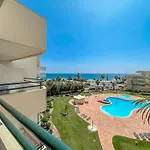 Luxury Wstunning Sea Views, Walk Gale アルブフェイラ