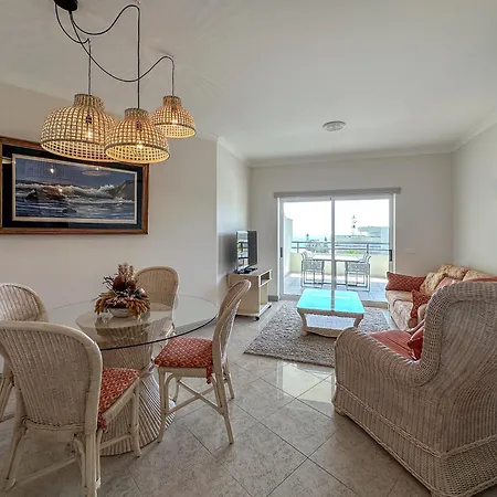 דירה Luxury Wstunning Sea Views, Walk Gale *